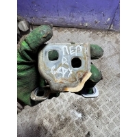 Петля двери передней правой Renault Logan 1 2012