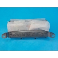 Подушка безопасности колен водителя TOYOTA Auris (E15) 2006-2012 7390002020B0