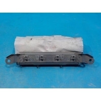 Подушка безопасности колен водителя TOYOTA Auris (E15) 2006-2012 7390002020B0