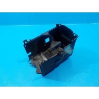 Корпус АКБ MAZDA 3 (BL) 2009-2013 BBM256980E