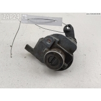 Личинка замка Mazda 5 2006