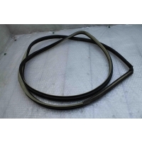 Уплотнитель двери передний левый (по кузову) Infiniti EX35 QX50 J50 769221BA0A