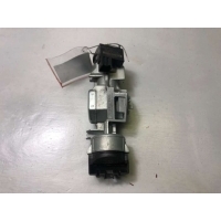 Замок зажигания Ford Focus 2 2007 3M513F880AD