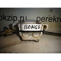 Петля крышки багажника Bongo 99- б/у (арт. S08462210C)