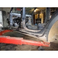 Порог кузова Fabia (07-15) L б\у (арт. 5J6809605D)