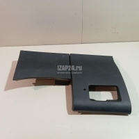 Накладка (кузов внутри) Citroen-Peugeot DS4 (2011 - 2015) 8247R2
