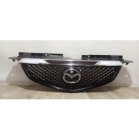 Решетка радиатора Mazda MPV LW 2002 LD4750712,L16550710E