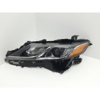 фара Toyota Camry V70 2017-2021 8115033D00