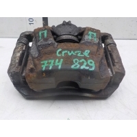 Суппорт тормозной передний правый Chevrolet Cruze 2009- 13301190