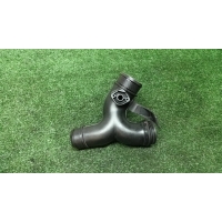 патрубок интеркулера VW Touareg 2002-2010 25.11.2005 7L6145770AA