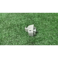 кронштейн солнцезащитного козырька VW Touareg 2002-2010 25.11.2005 7L0857562