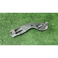 направляющая заднего бампера VW Touareg 2002-2010 25.11.2005 7L6807393B