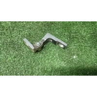 петля двери VW Touareg 2002-2010 25.11.2005 7L0831402A