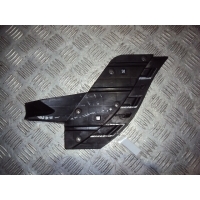 Кронштейн фары Actyon New\Korando C (10-14) пер R нижн б\у (арт. 8310234090)