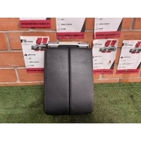 Подлокотник Volkswagen Touareg 2 7P6864207B