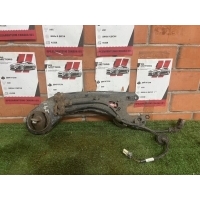 Рычаг подвески Hyundai i40 1