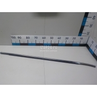Накладка стекла переднего левого Hyundai-Kia Santa Fe (DM) (2012 - 2018) 822102W000
