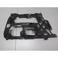 Кронштейн переднего бампера правый VAG Golf VII (2012 - 2020) 5G0807724D