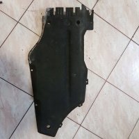 Audi q5 защита днища плита 8r0825215c