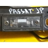Подсветка номера Volkswagen Passat B5+ [рестайлинг] (2000-2005) 2002 3b5943021