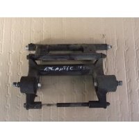 Atlantic 125 рычаг независимой подвески колеса крепление двигателя