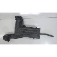 Корпус воздушного фильтра Volkswagen Passat CC 2008-2012 2010