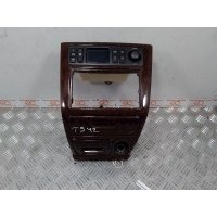 Консоль салона Mitsubishi Galant 8 (1996-2003) 1997 MR767558
