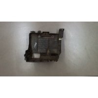 Полка под АКБ Renault Scenic 2003-2009 2006 8200467409