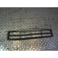 Заглушка (решётка) бампера Skoda Fabia 2000-2007 2003 6Y0853677A B41