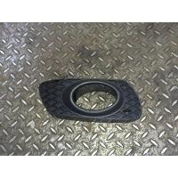 Заглушка (решётка) бампера правая Mercedes ML W164 2005-2011 2006 A1648851023