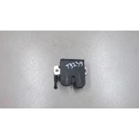 Замок багажника Volkswagen Polo 2001-2005 2003 6Q6827505E