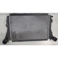 Радиатор интеркулера Volkswagen Passat 7 2010-2015 2011