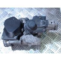 Заслонка дроссельная Volkswagen Caddy 2004-2010 2008 03G 128 063 G