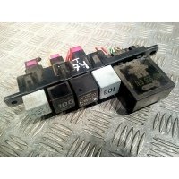 Блок реле Skoda Octavia 1U (1996-2010) 2001 8L0941822