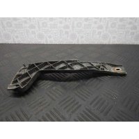 Кронштейн переднего бампера правый Audi A4 B7 (2004-2007) 2005 8E0807204B