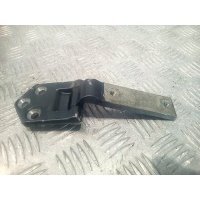 Петля крышки (двери) багажника Volkswagen Caddy 3 (2004-2015) 2005 ,2K5827151