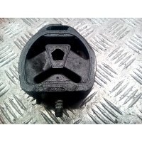 Подушка крепления КПП Volkswagen Passat 5 GP (2000-2005) 2002 8D0399151H