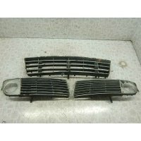 Решетка (заглушка) в бампер центральная Audi A6 C5 (-) 2000 ,4B0807683F01C