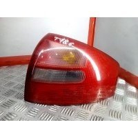 Фонарь задний правый Audi A6 C5 (1997-2004) 2000 4B5 945 096