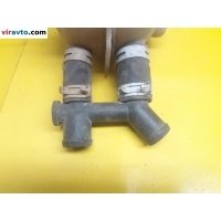 Патрубок отопителя (печки) Volkswagen Transporter T3 [рестайлинг] (1982-1992) 1990 025121438