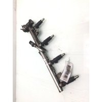 Топливная рампа Audi A4 B6 2001 058133681