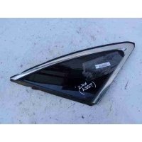 Стекло кузовное левое II S51 2008 - 2013 2009