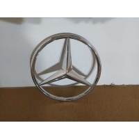 Значок Mercedes GL X166 2015 A0008172116