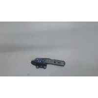 Петля капота правая Audi A4 (B6) 2000-2004 2005 8H0823302