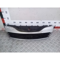 Решетка радиатора Renault Laguna 2 (2000-2007) 2003 8200012581