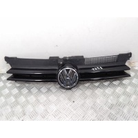 Решетка радиатора Volkswagen Golf 4 (1997-2004) 2000 1J0853655G
