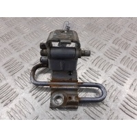 Петля двери передней правой Audi A8 D3 (2002-2010) 2006 ,4E0831412C