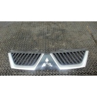 Решетка радиатора Mitsubishi Outlander XL 2006-2012 2007