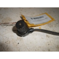 Датчик коленвала VW GOLF IV 1999 г. 06A906433G 1.6i 8v Volkswagen GOLF IV 1999 06A906433G