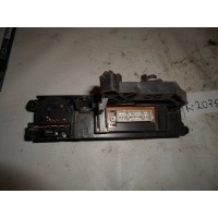 Блок управления климатом Nissan Almera I 1995-2000 275151N701